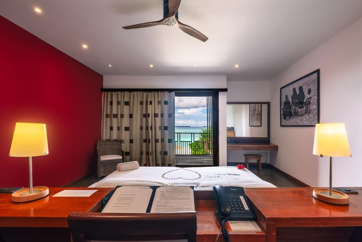The Barefoot Eco Hotel Hanimaadhoo Island Exterior photo